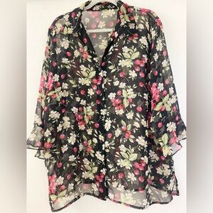 ❤️❤️Perfect Red Cherry Sheer Black Button Down Collard 3/4 Bell Sleeved Blouse